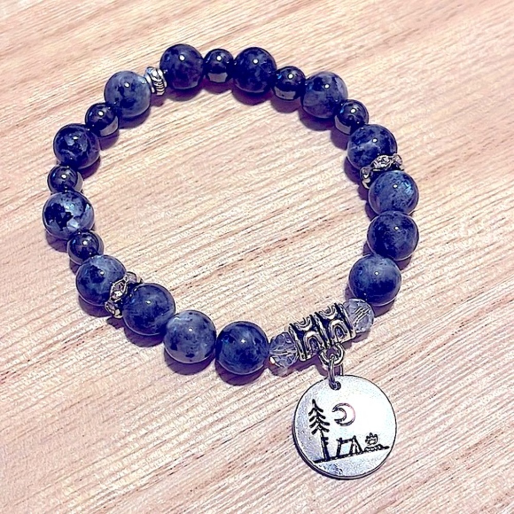 Blue Flash Black Labradorite, Hematite & Engraved Tag Bracelet 💙🩵🖤🩶